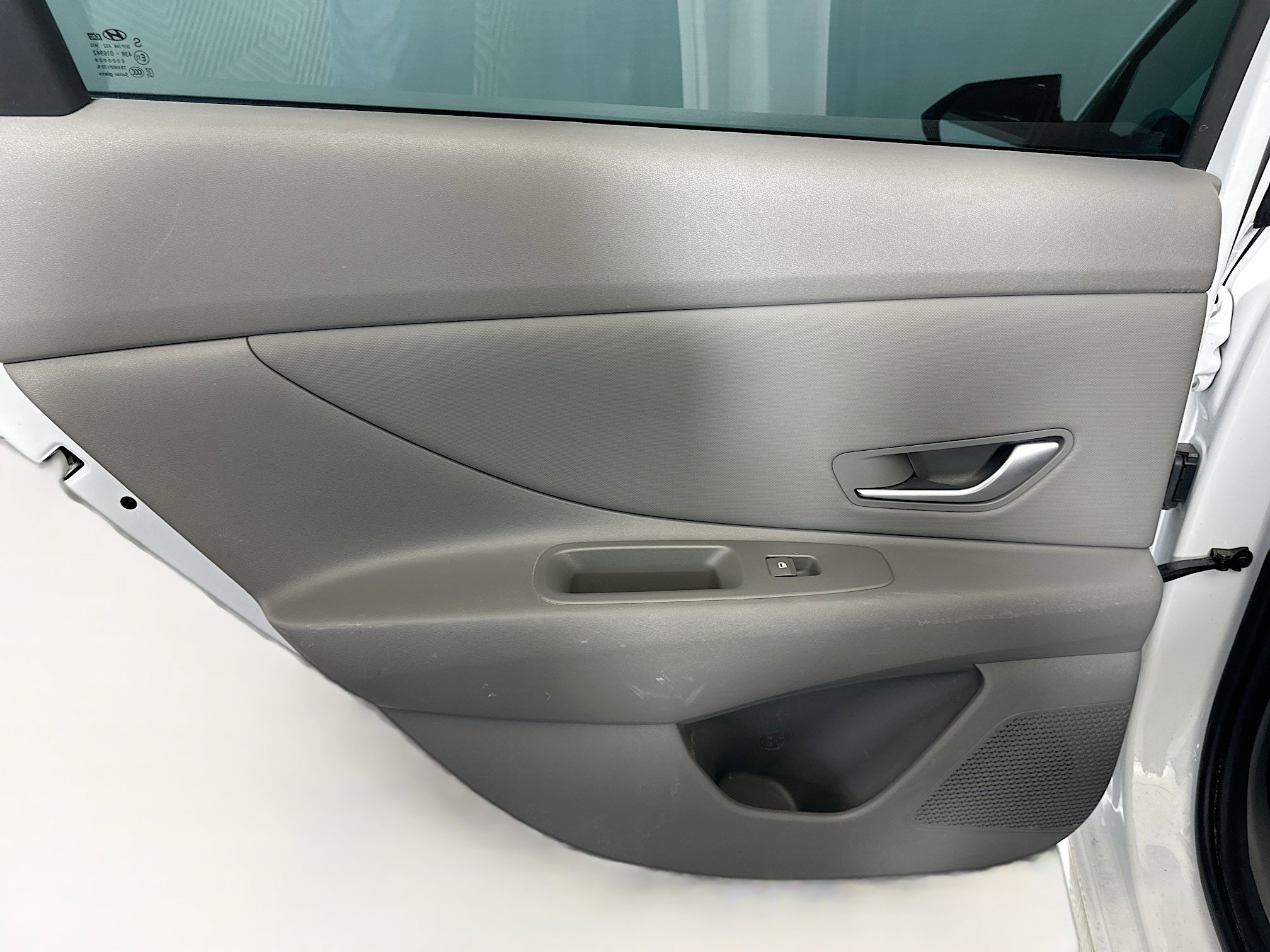 Used 2025 Hyundai Elantra SEL image 27