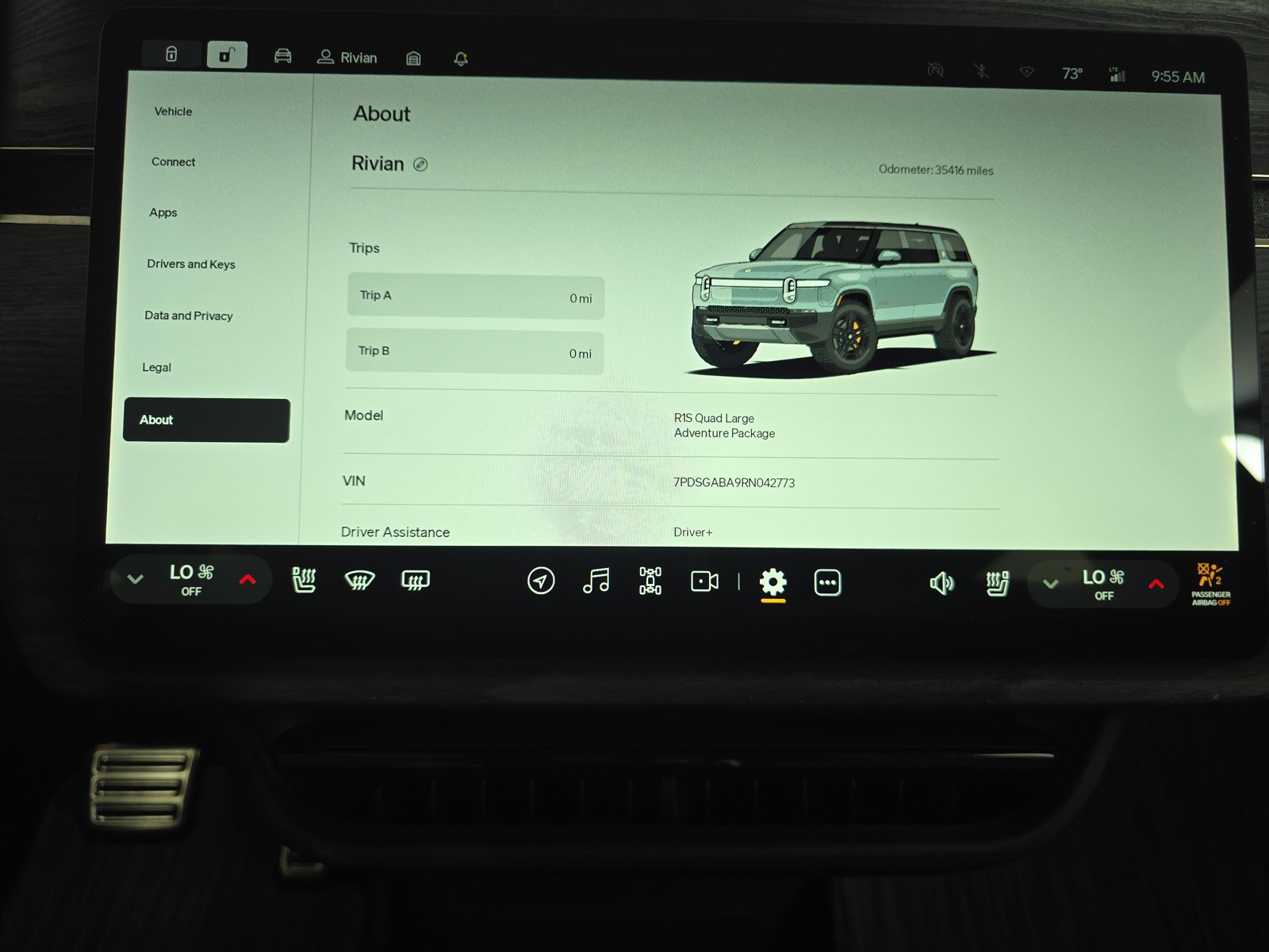 Used 2024 Rivian R1S Adventure AWD/4WD image 29