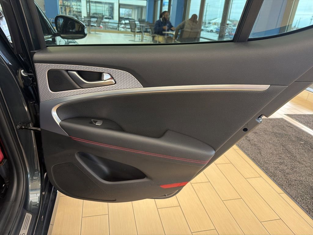 Used 2023 Genesis G70 3.3T w/ Sport Advanced Package image 23