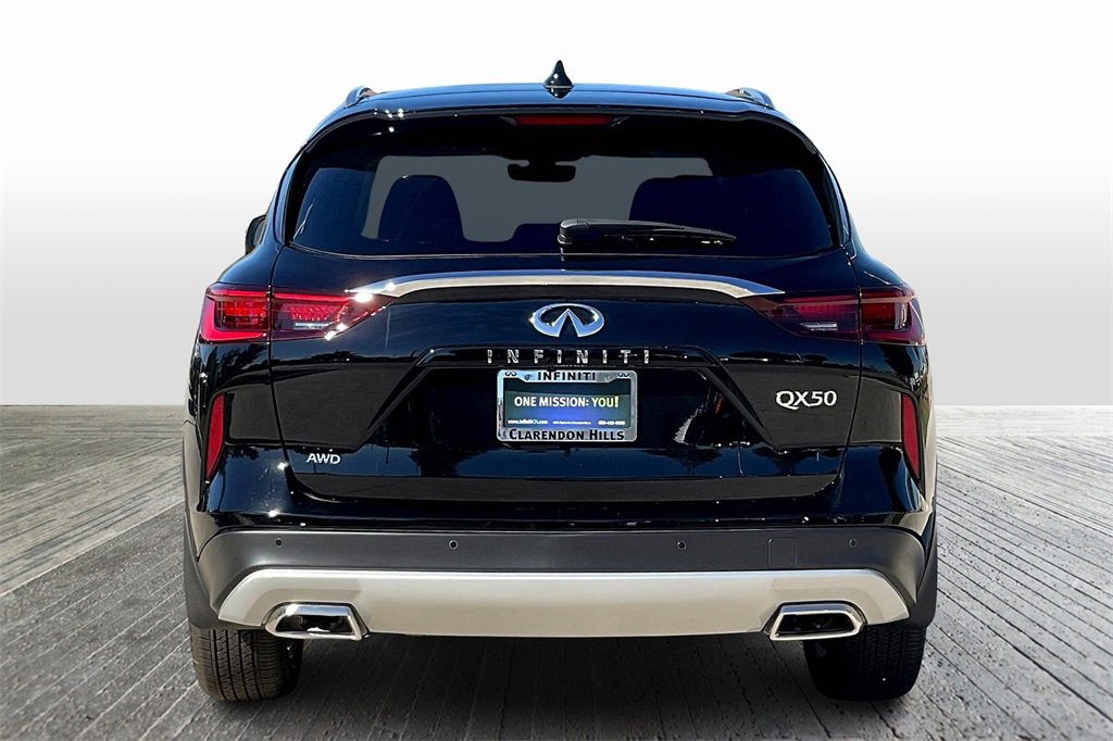 New 2025 INFINITI QX50 Luxe image 4