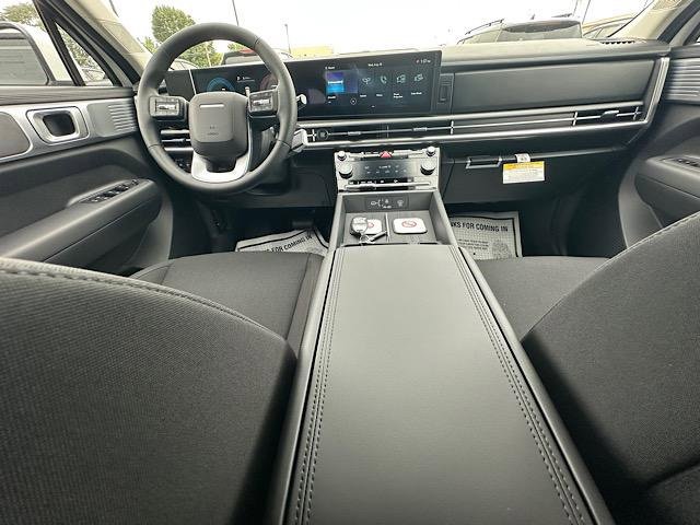New 2026 Hyundai Santa Fe SE image 11