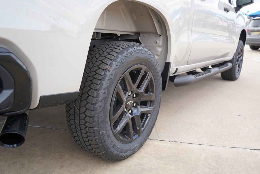 New 2026 Chevrolet Silverado 1500 Custom Trail Boss w/ Turbomax Blackout Package image 10