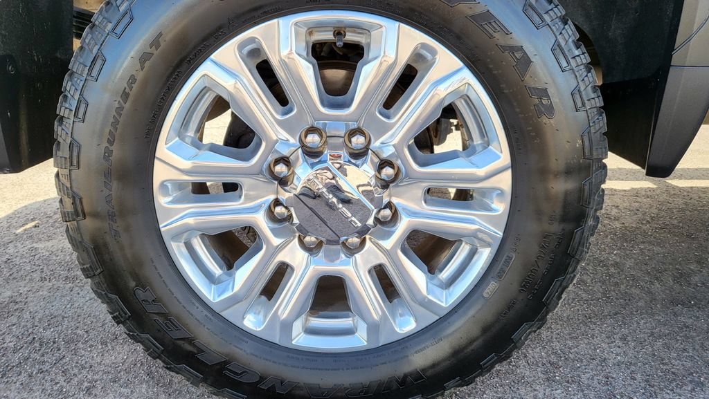 Used 2023 GMC Sierra 2500 Denali AWD/4WD image 14
