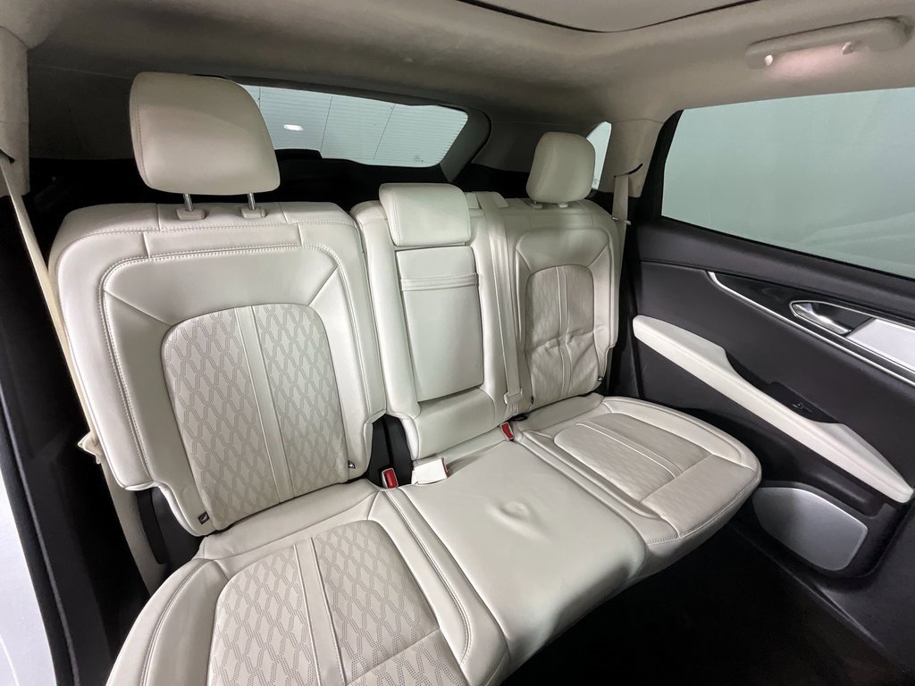 Used 2022 Lincoln Nautilus Black Label w/ Class II Trailer Tow Package image 22