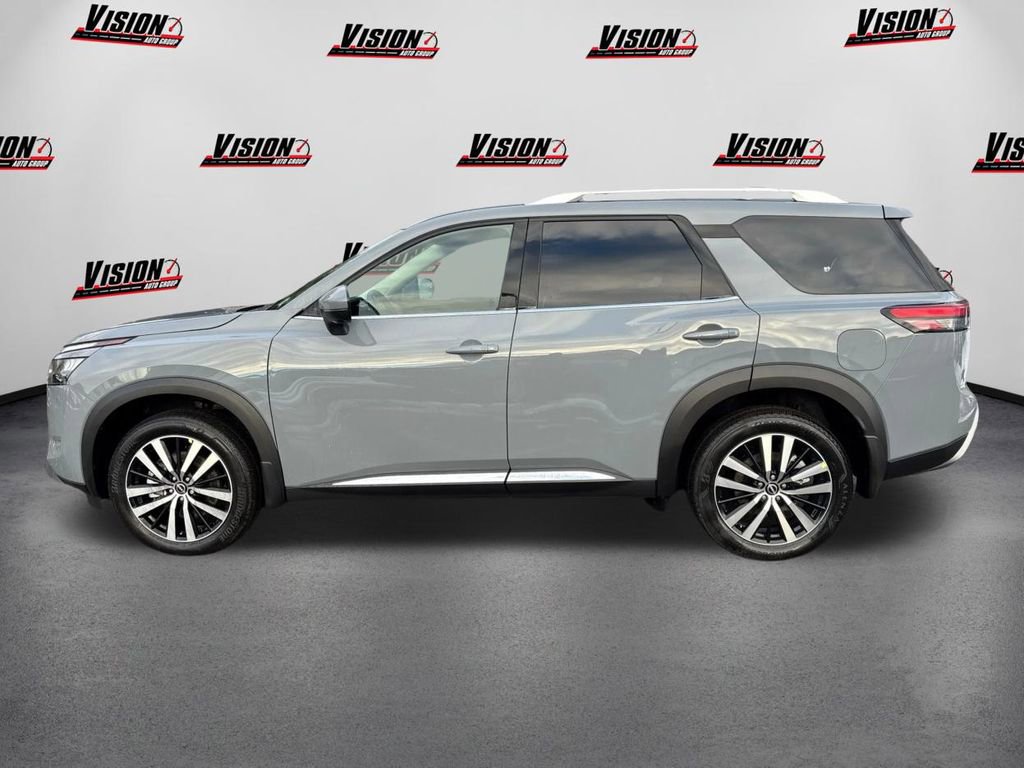 New 2025 Nissan Pathfinder Platinum w/ Lighting Package (N92) image 8
