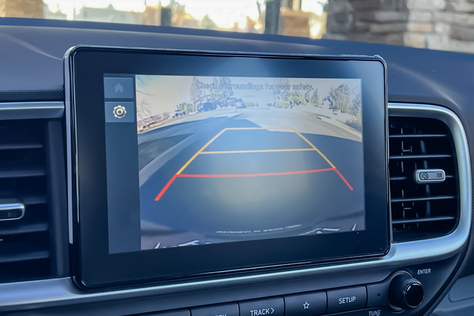 Certified 2025 Hyundai Venue SEL image 26