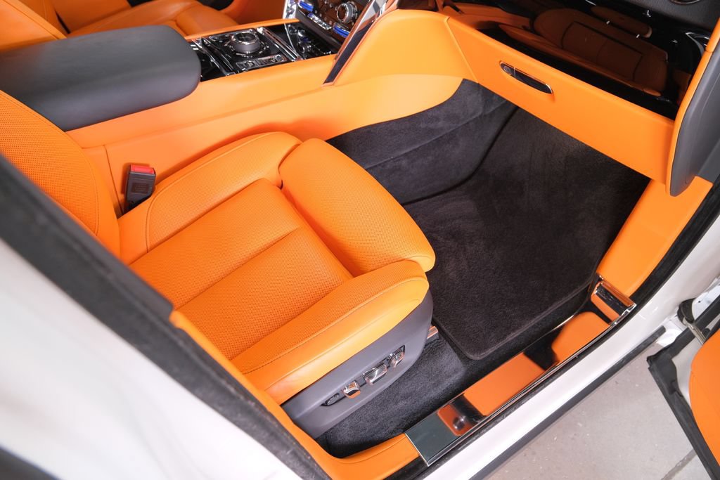Used 2021 Rolls-Royce Cullinan AWD/4WD image 31