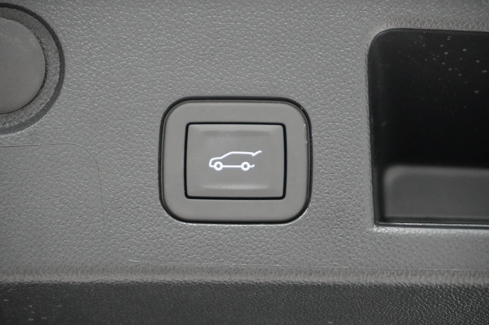 New 2026 Chevrolet Equinox RS w/ Convenience Package III image 7