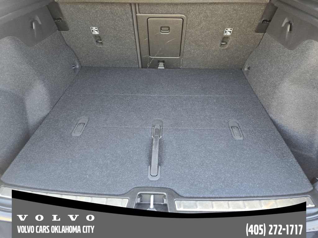Certified 2023 Volvo C40 P8 Recharge Ultimate AWD/4WD image 32