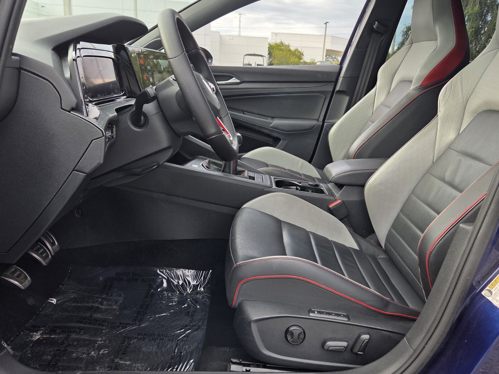 Used 2022 Volkswagen GTI Autobahn FWD image 10