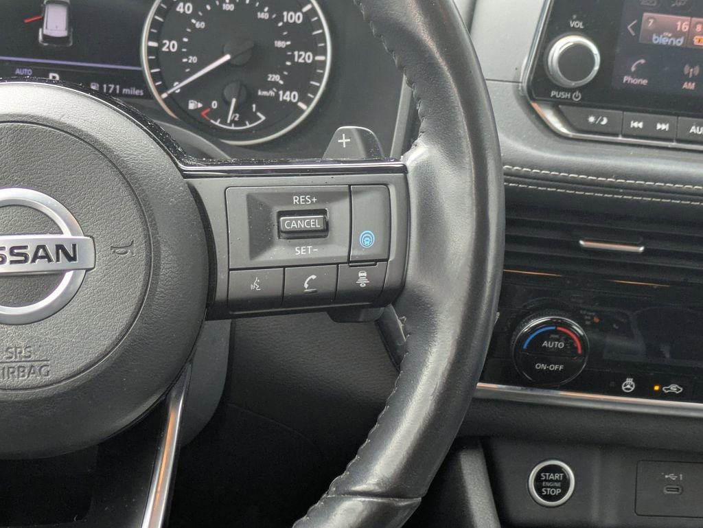 Used 2021 Nissan Rogue SV w/ Premium Package image 14