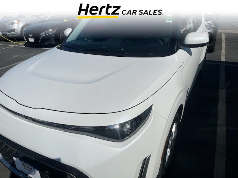Used 2025 Kia Soul LX w/ LX Technology Package