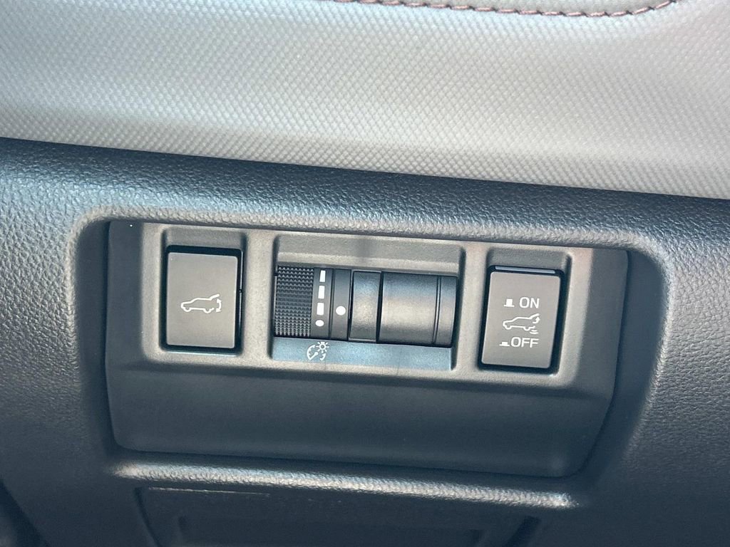 Used 2025 Subaru Forester Sport w/ Popular Package #1 AWD/4WD image 31