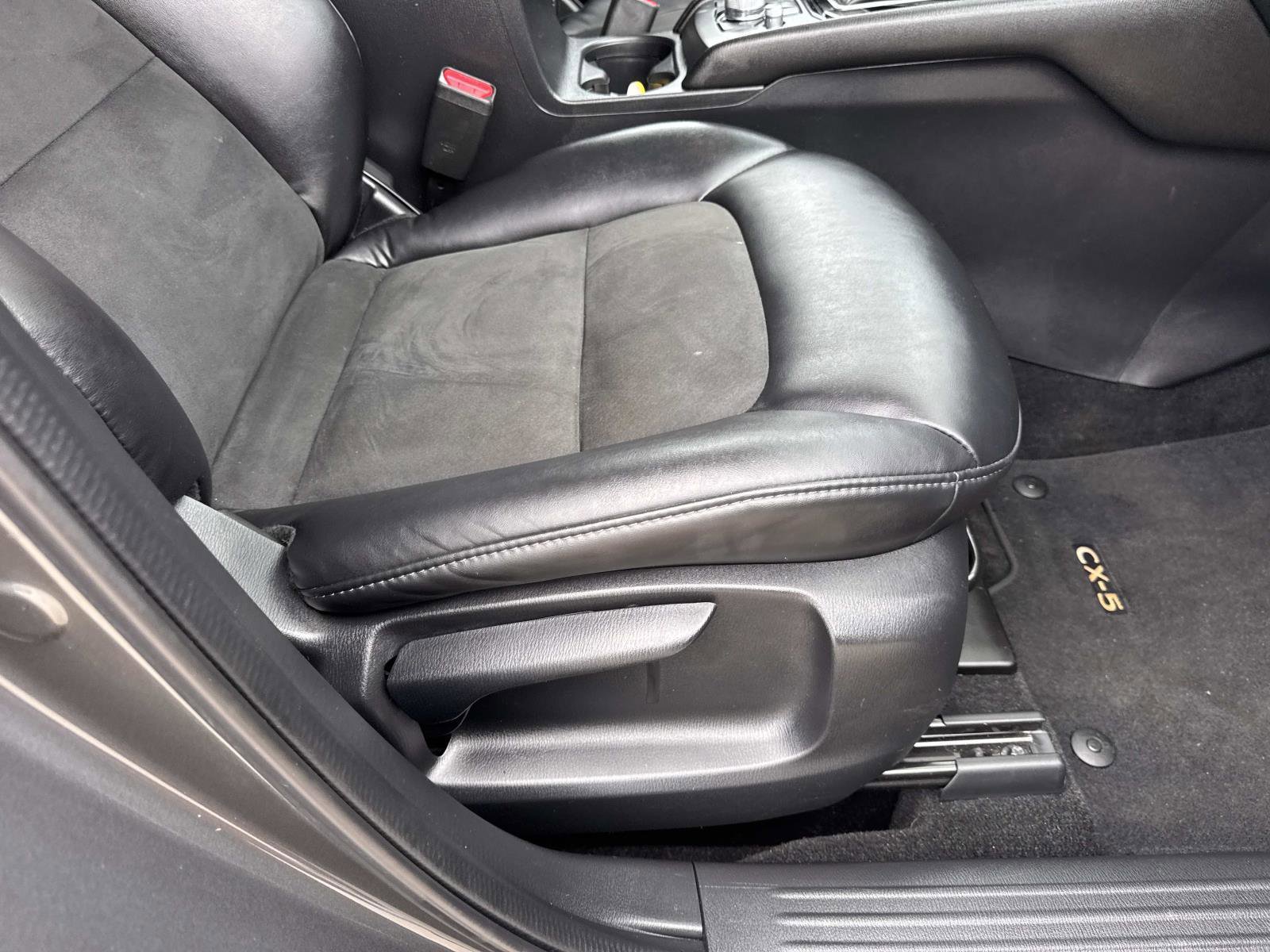 Used 2023 MAZDA CX-5 AWD 2.5 S w/ Select Package image 11