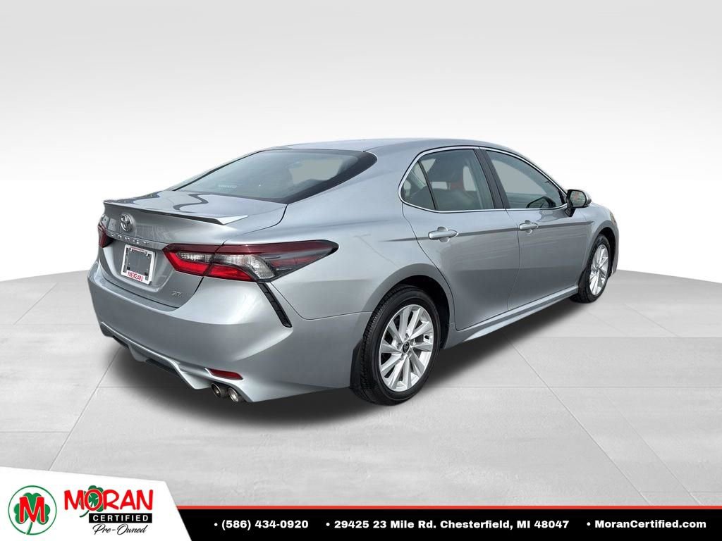 Used 2024 Toyota Camry SE FWD image 6