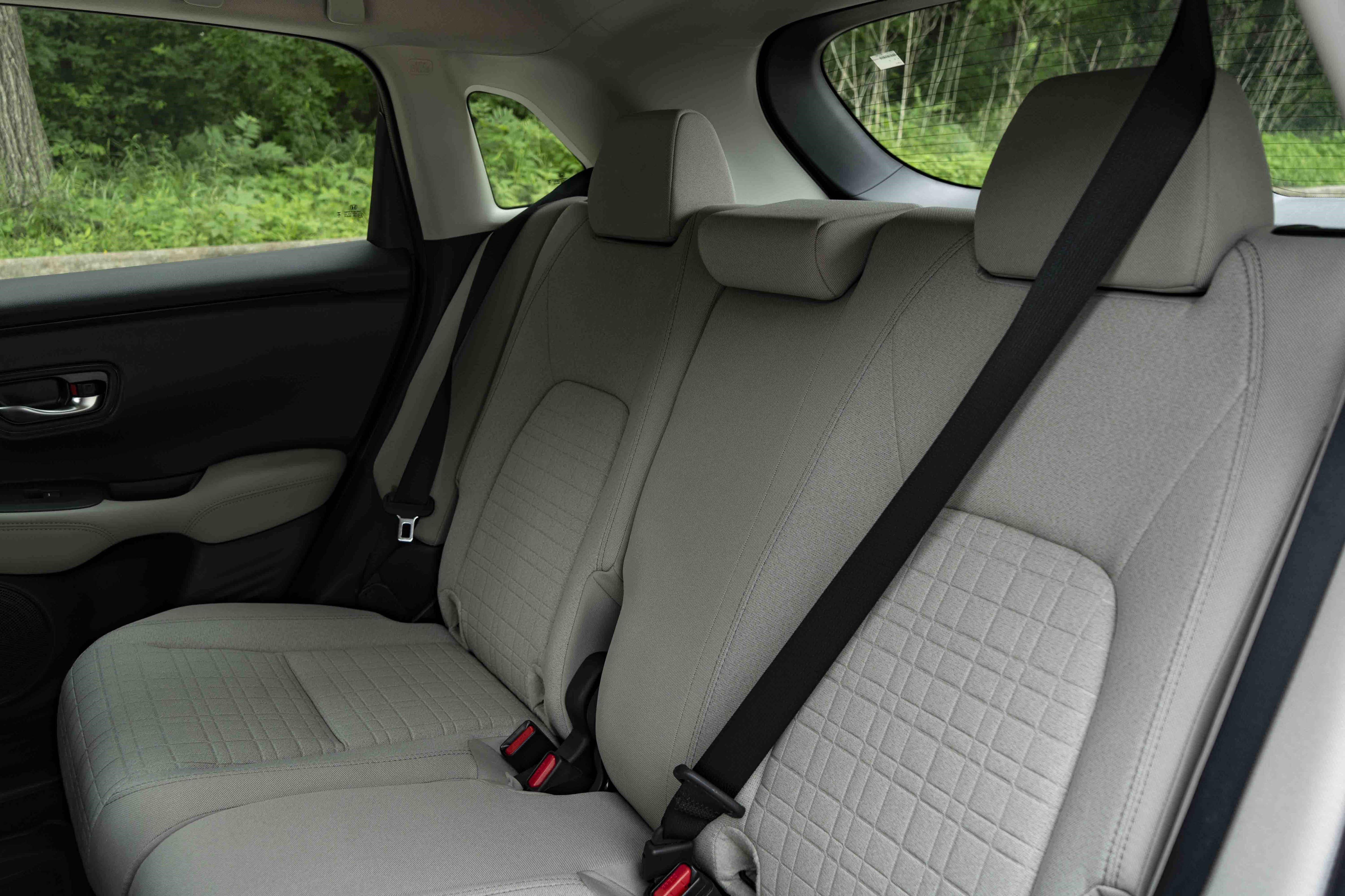 Used 2025 Honda HR-V LX image 17