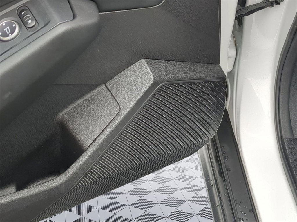 Used 2025 Honda Accord SE image 12