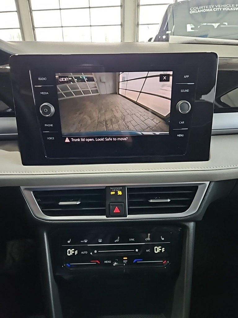 New 2026 Volkswagen Taos SE image 30