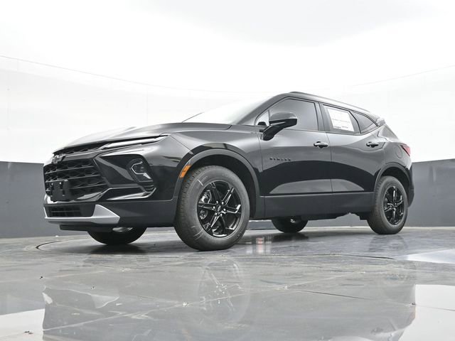 New 2025 Chevrolet Blazer LT w/ Midnight/Sport Edition FWD image 55