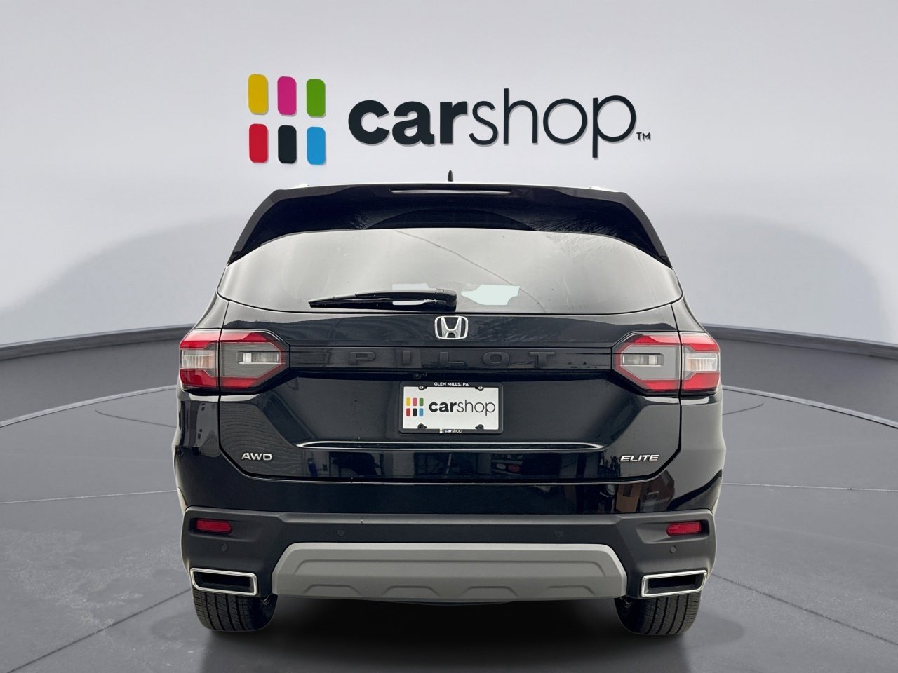 Used 2023 Honda Pilot Elite image 4