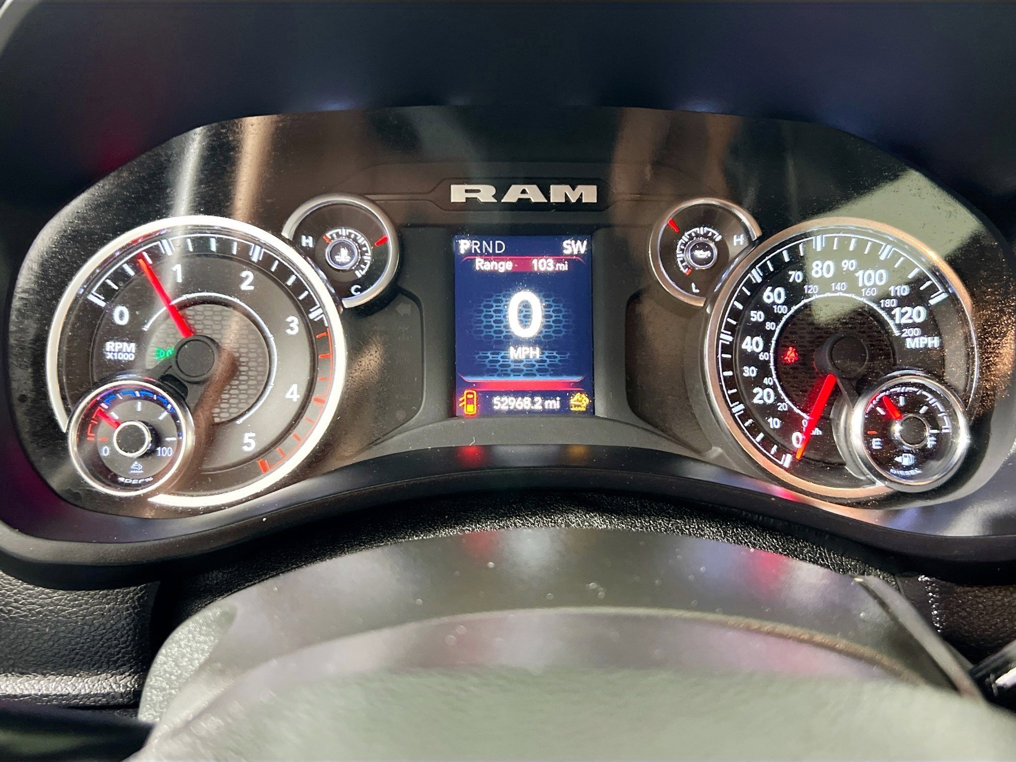 Used 2024 RAM 3500 Big Horn image 23