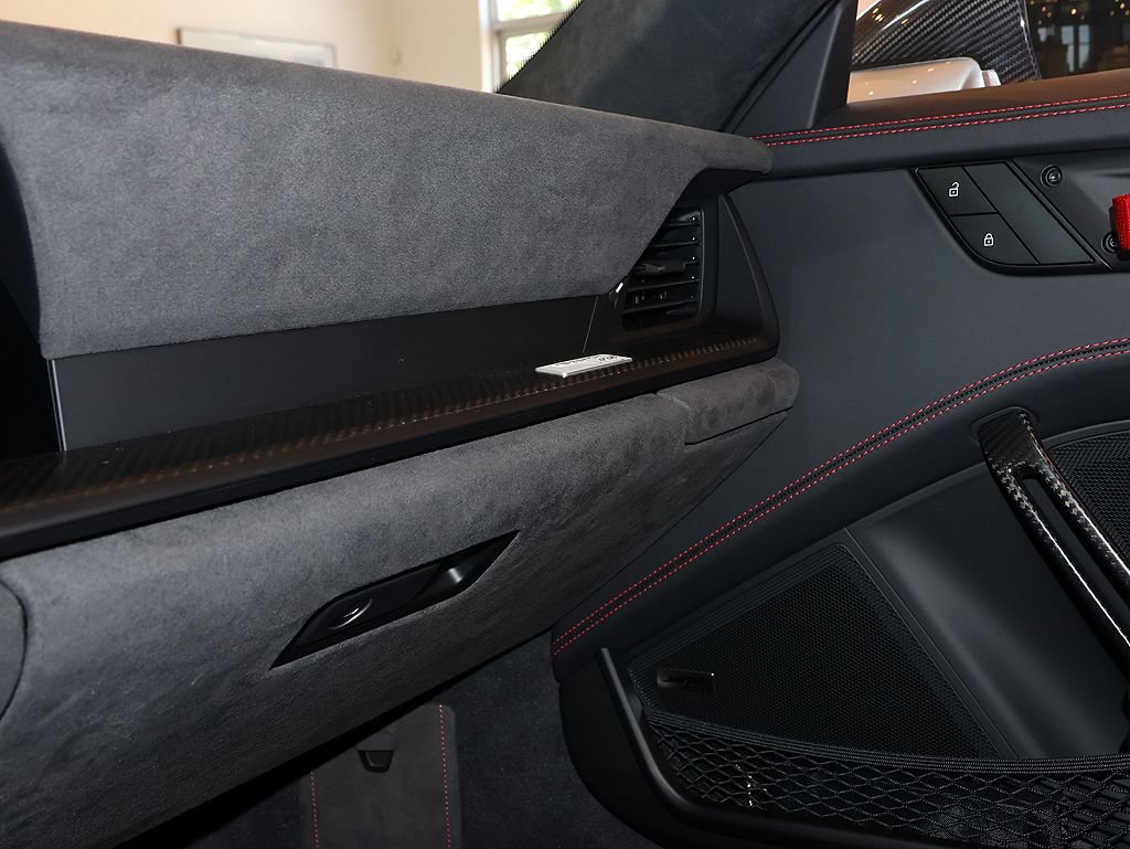 Used 2025 Porsche 911 GT3 RS RWD image 32