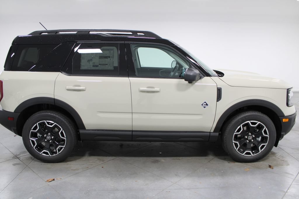 New 2025 Ford Bronco Sport Outer Banks w/ Outer Banks Tech Package+ AWD/4WD image 10