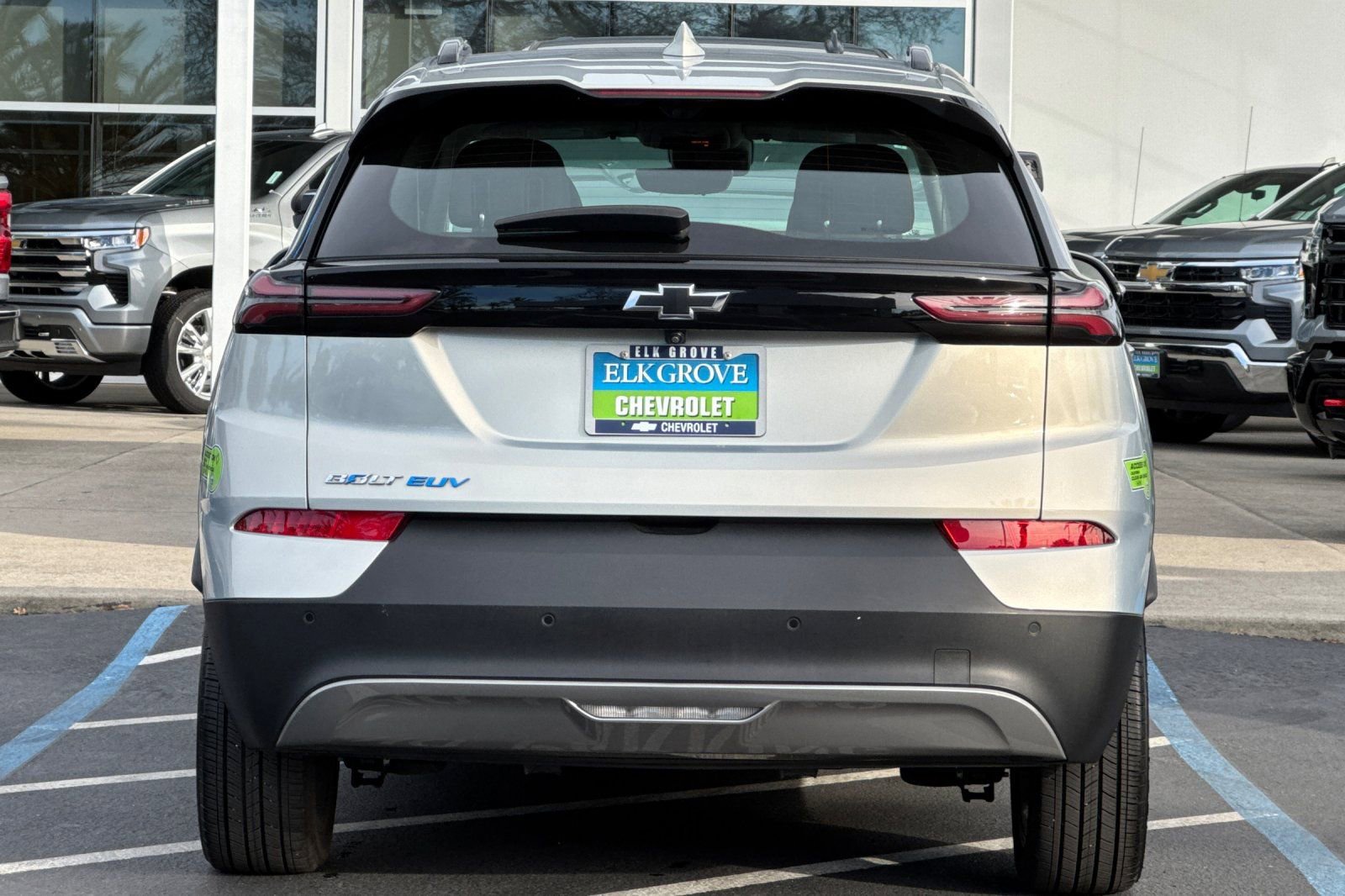 Used 2022 Chevrolet Bolt EUV Premier w/ Super Cruise Package image 4