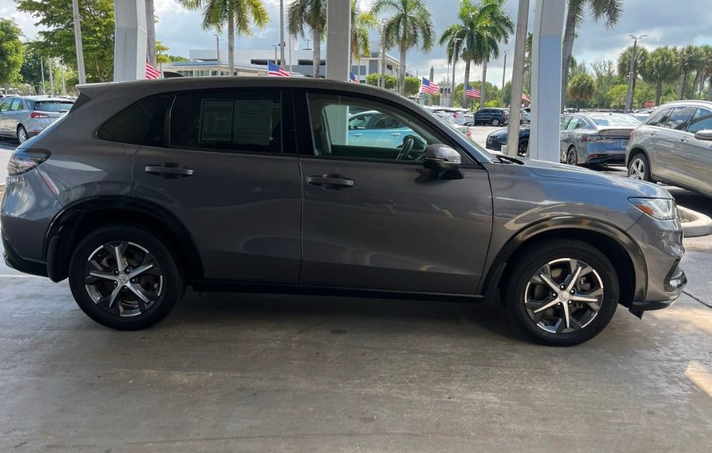 Used 2023 Honda HR-V EX-L image 5