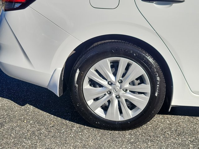 Used 2025 Nissan Sentra S image 5