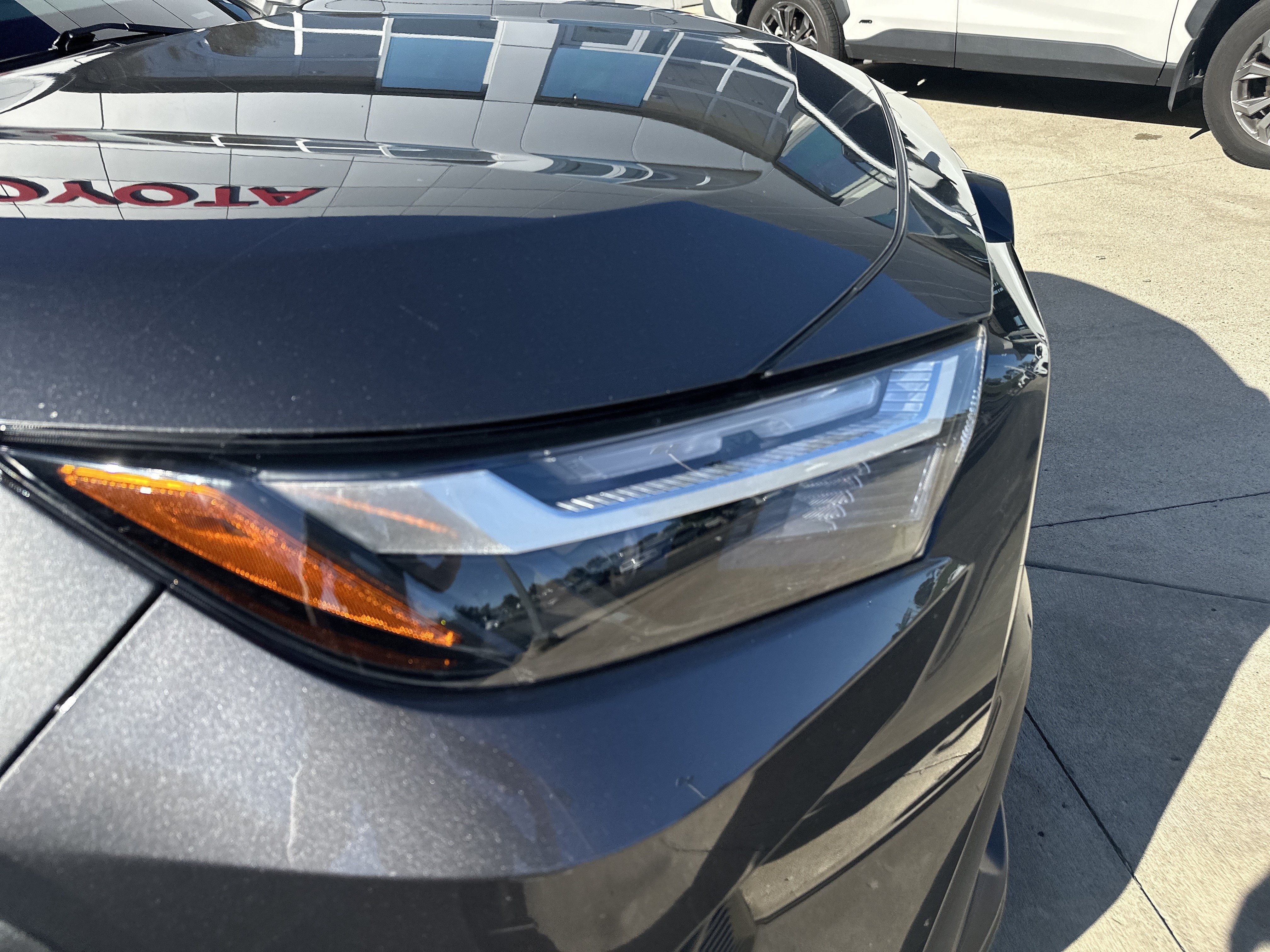 Used 2024 Toyota RAV4 XLE AWD/4WD image 12