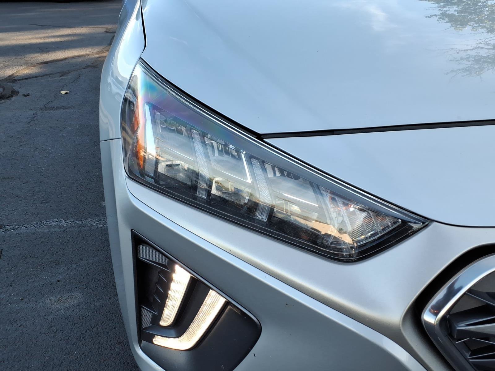 Used 2022 Hyundai Ioniq SEL FWD image 12