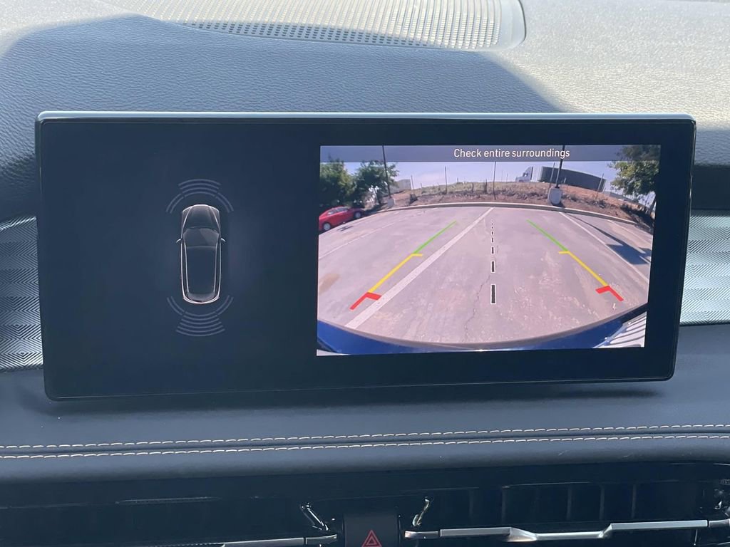 Used 2025 Alfa Romeo Tonale Veloce w/ Premium Package image 11