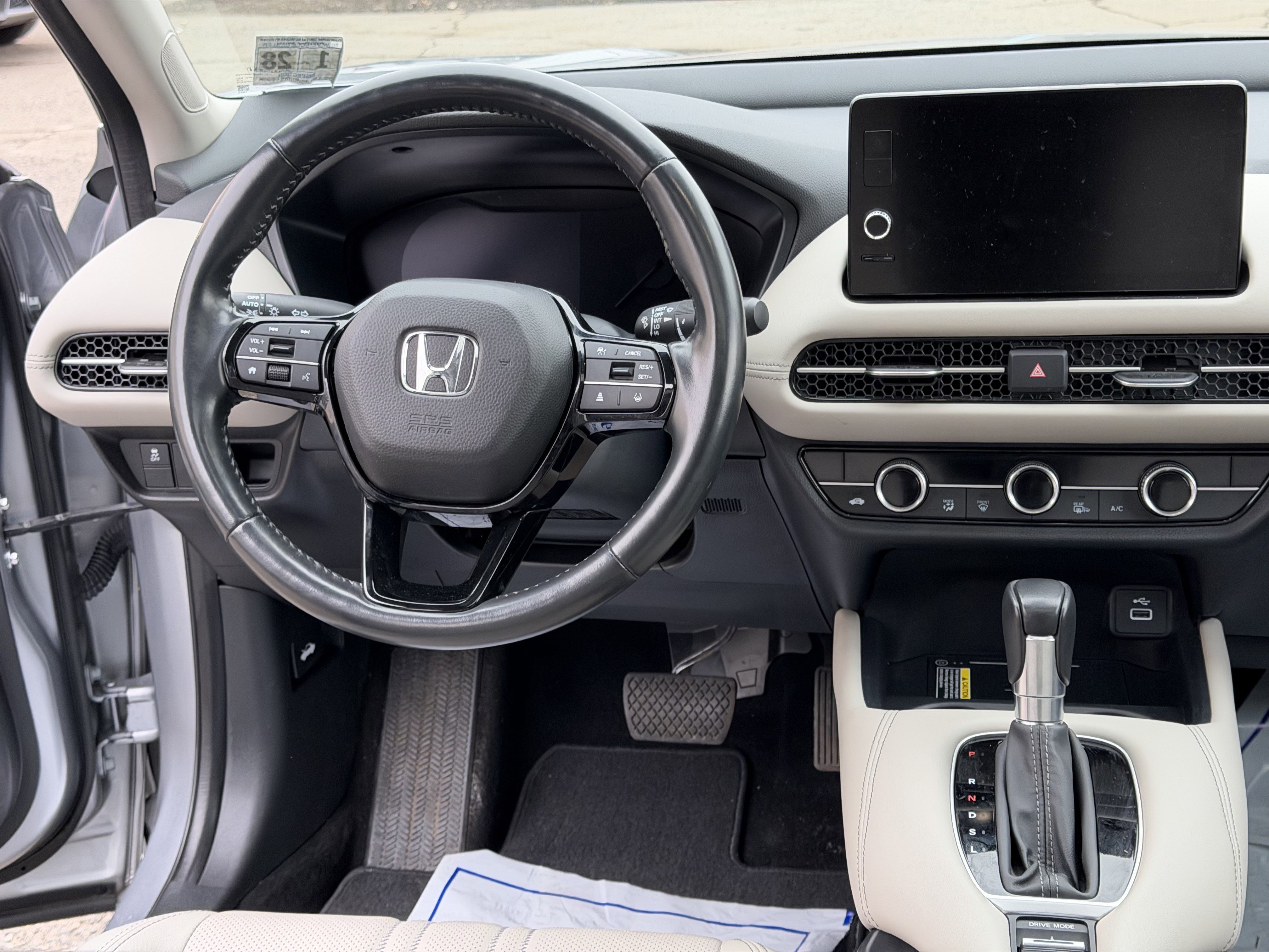 Used 2023 Honda HR-V EX-L image 19