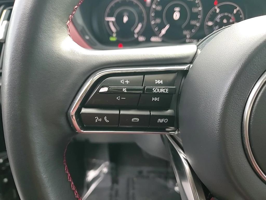 Certified 2025 MAZDA CX-70 Plug-In Hybrid w/ Premium Plus image 15