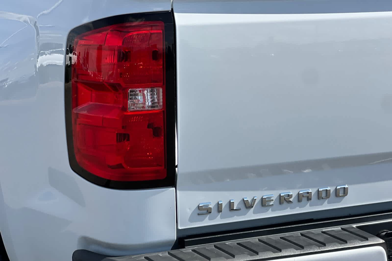 Used 2018 Chevrolet Silverado 1500 Custom w/ Trailering Package RWD image 28