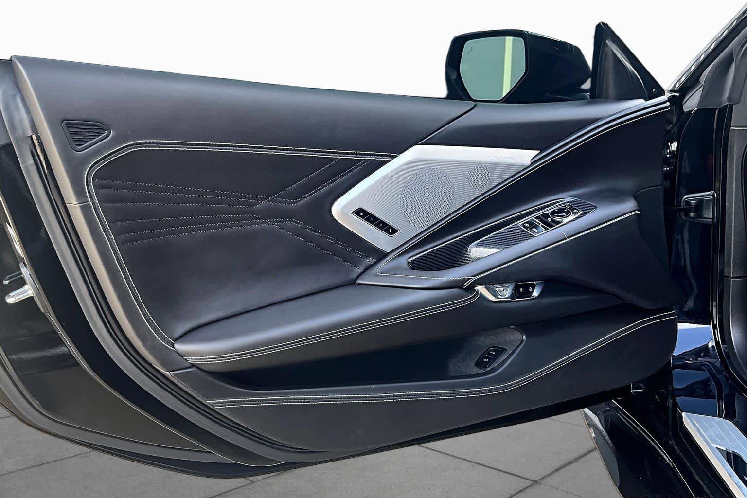 Used 2023 Chevrolet Corvette Z06 RWD image 18