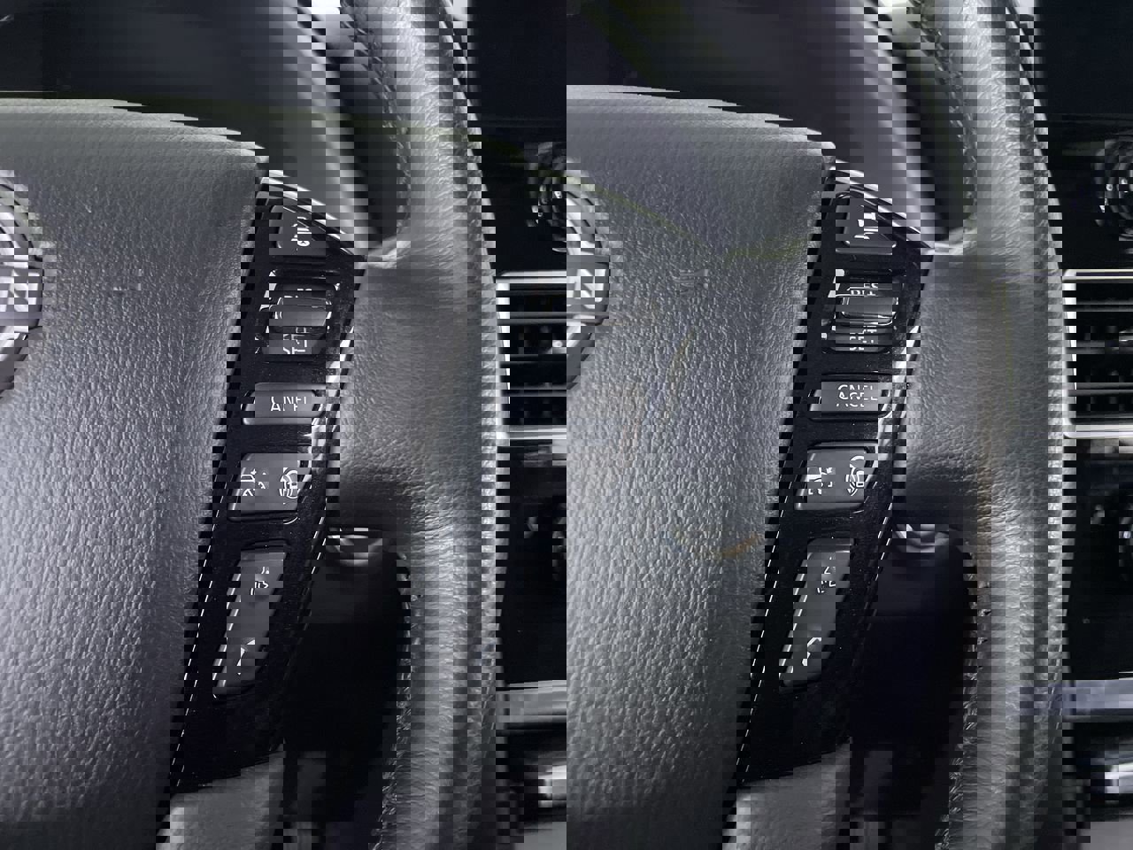 Used 2023 Nissan Armada SV w/ Cargo Package image 28