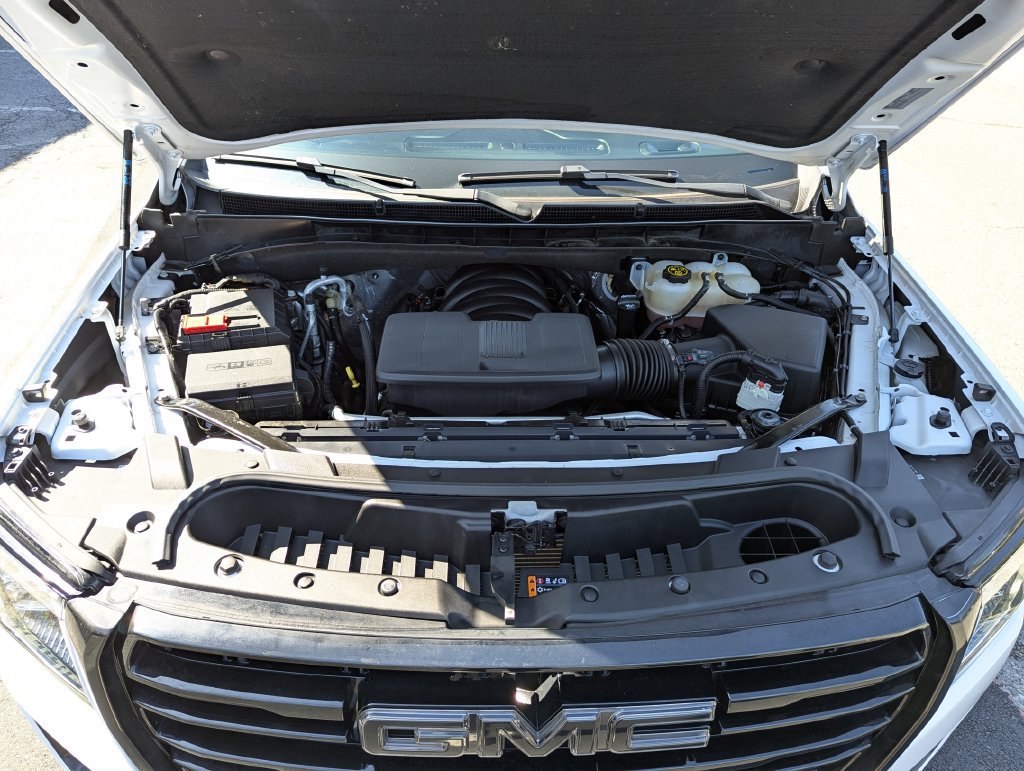 Used 2022 GMC Yukon SLE w/ Max Trailering Package AWD/4WD image 46