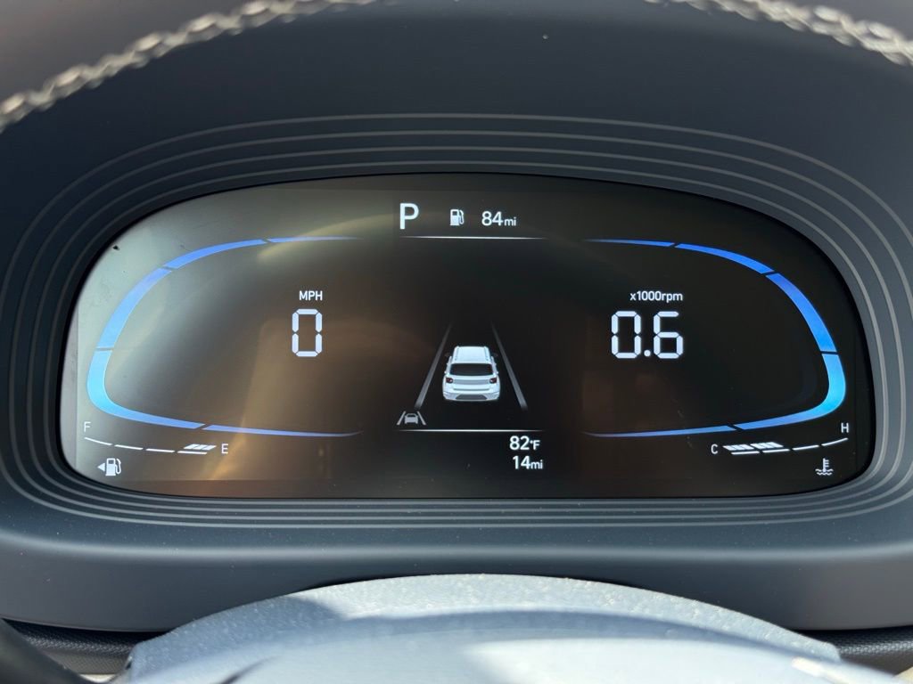 Certified 2025 Hyundai Venue Limited image 24