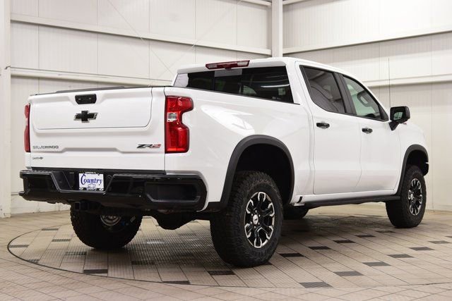 New 2026 Chevrolet Silverado 1500 ZR2 AWD/4WD image 8