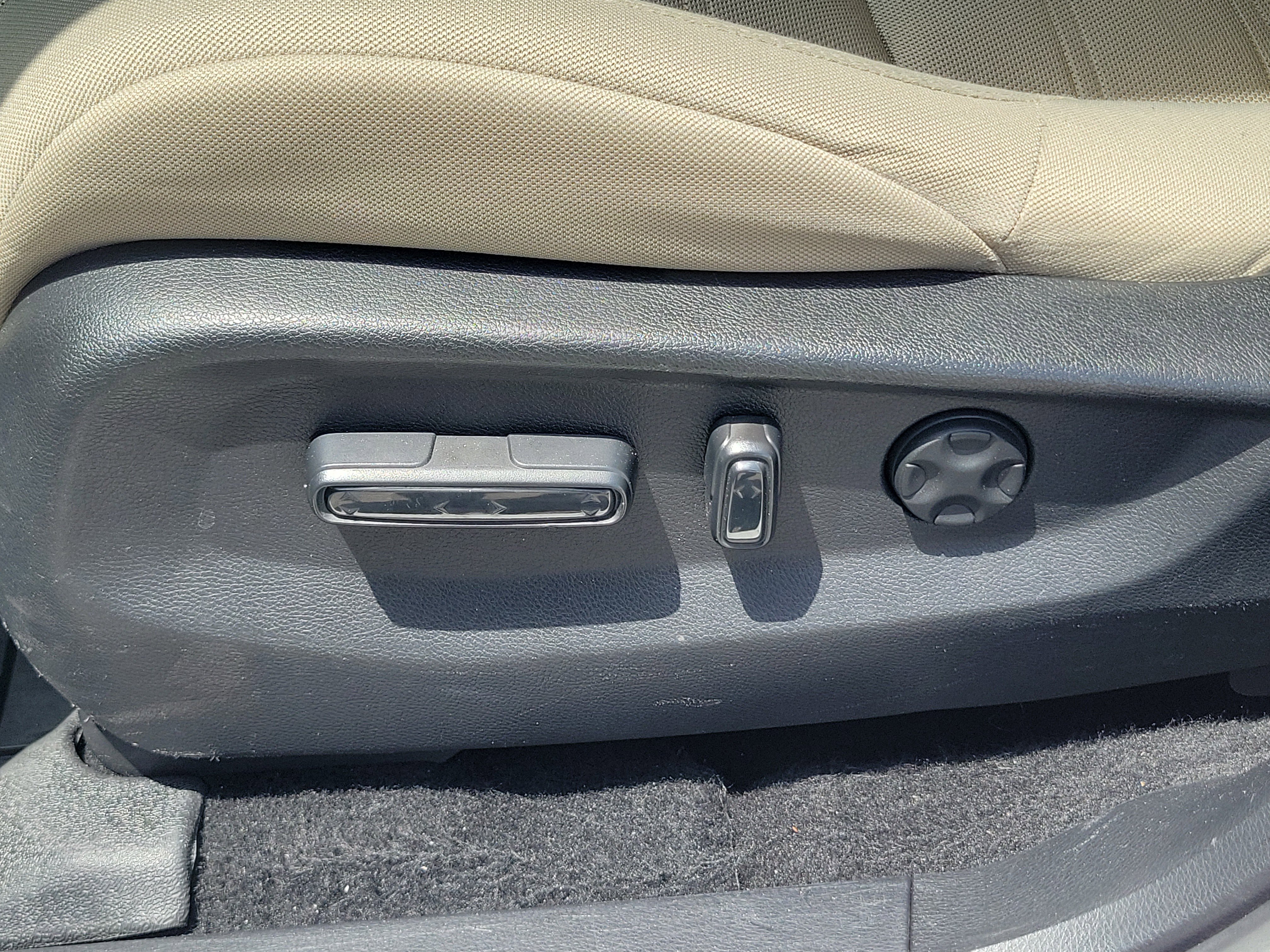 Used 2019 Honda CR-V EX image 24