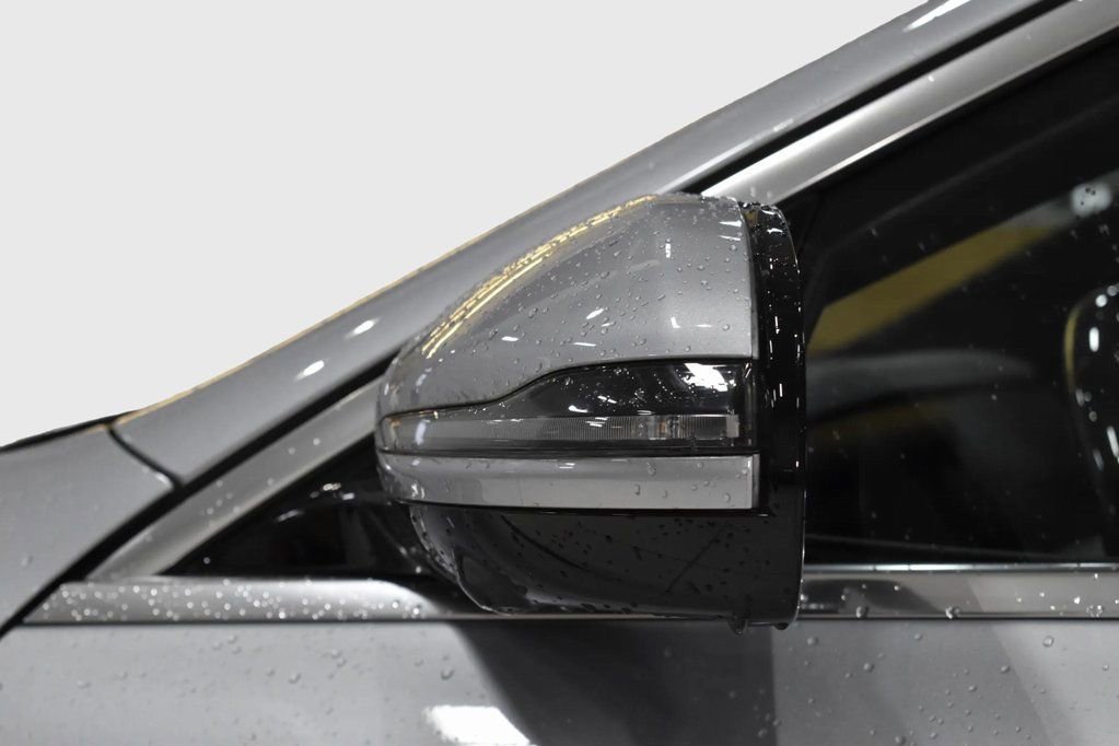 Certified 2023 Mercedes-Benz E 350 4MATIC Sedan image 18