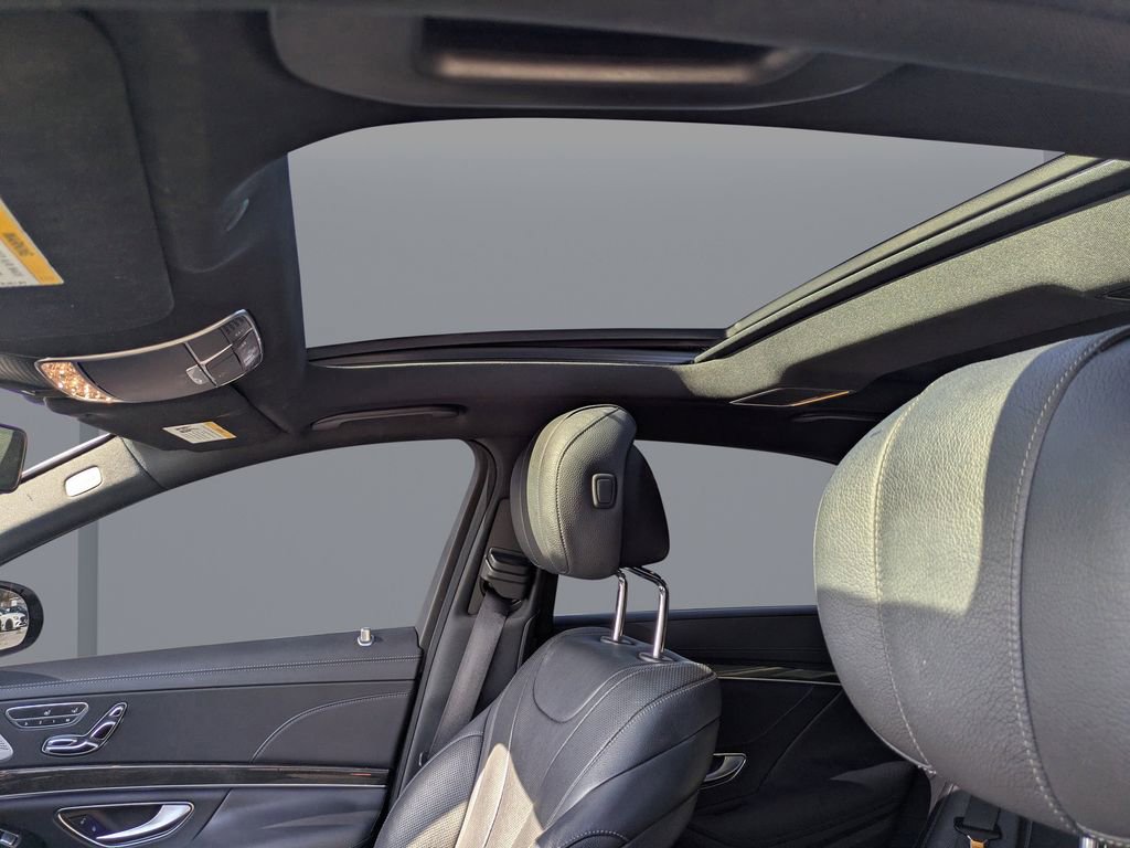 Used 2019 Mercedes-Benz S 450 Sedan image 20