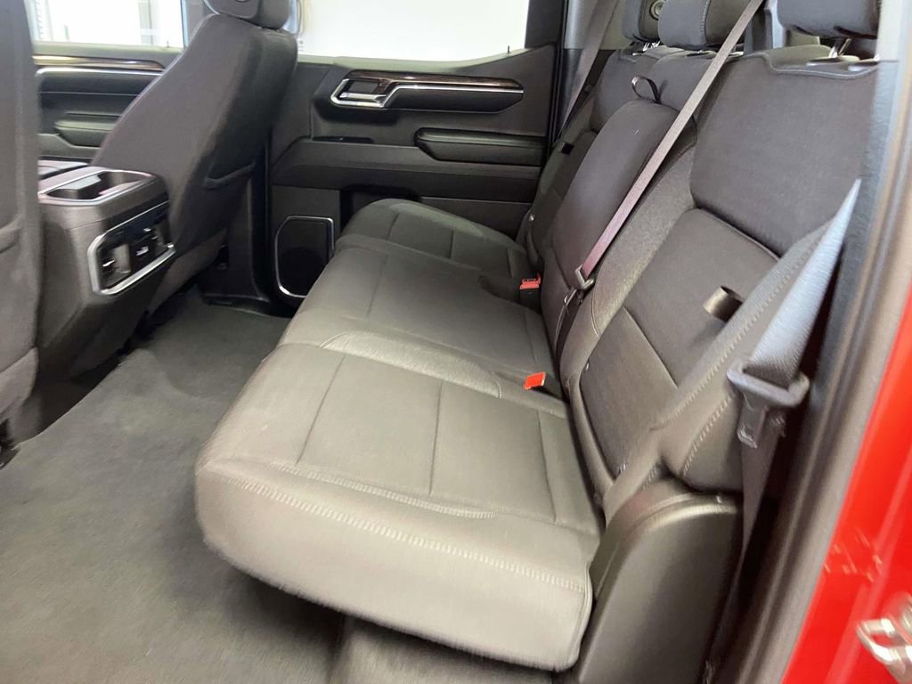 Used 2024 GMC Sierra 1500 Elevation image 15