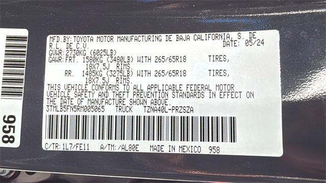 Used 2024 Toyota Tacoma TRD Sport image 26