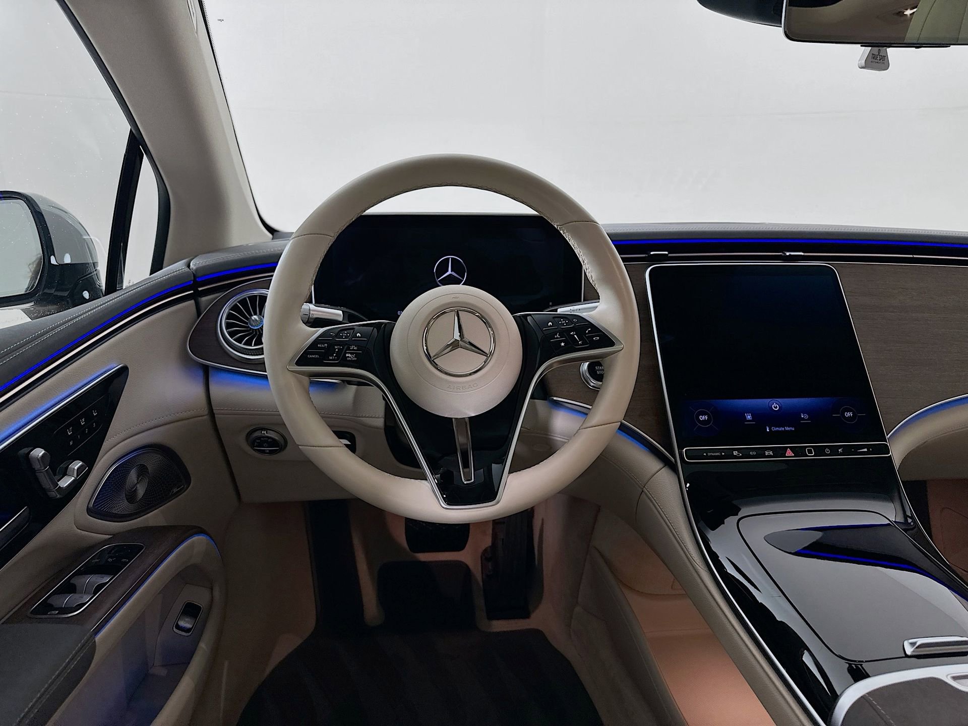 Used 2023 Mercedes-Benz EQS 450+ Sedan image 25