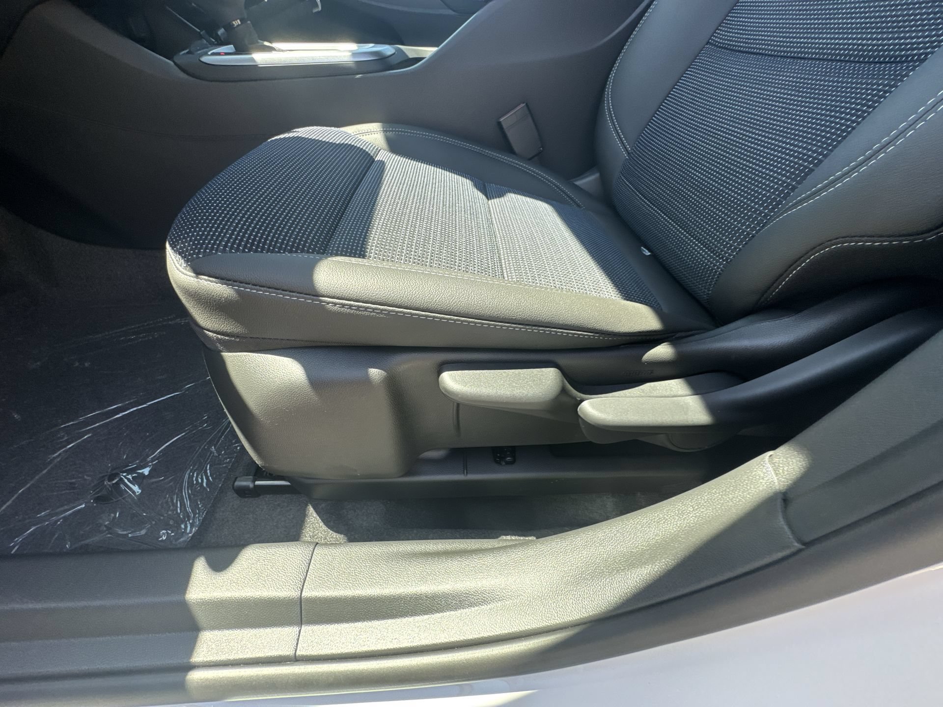 New 2026 Buick Envista Preferred FWD image 14