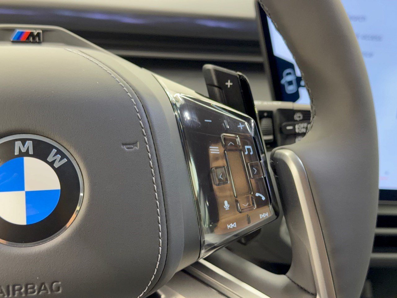 New 2027 BMW X5 xDrive50e w/ M Sport Package AWD/4WD image 19
