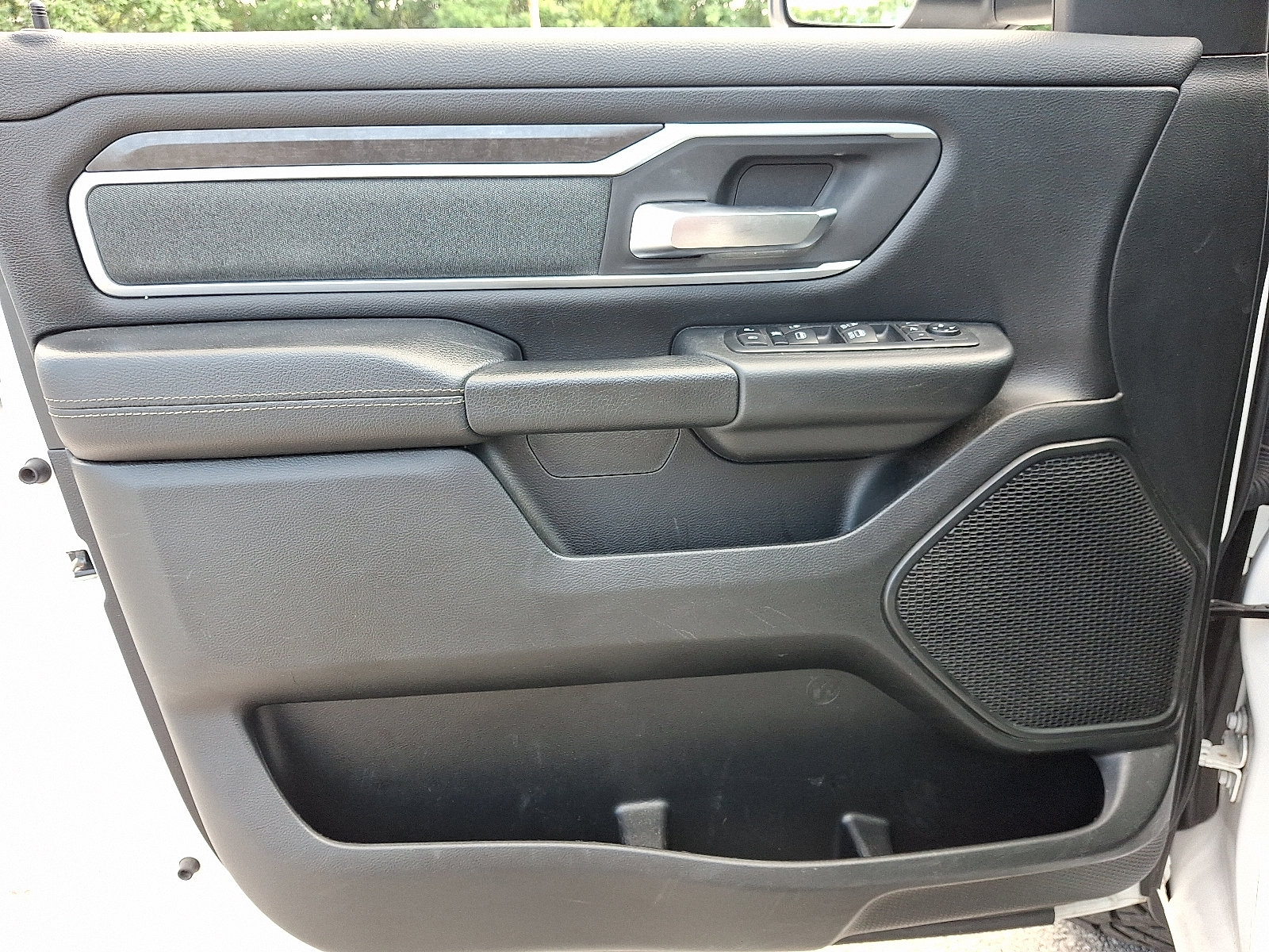 Used 2021 RAM 1500 Big Horn AWD/4WD image 13